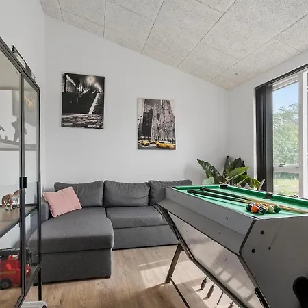 Awesome In With Sauna Casa de Férias *